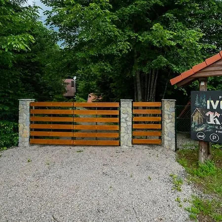 Forest Amerika - Ivcakova Koliba Chalet Vrbovsko